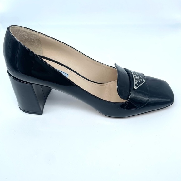 Prada Black Patent Leather Logo Plaque Block Heel Square Toe Loafer EU 39 US 9 - Picture 15 of 16